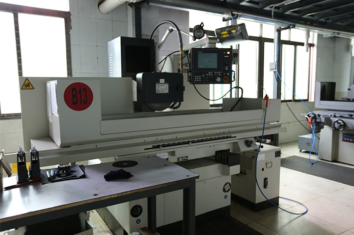 0.005mm micro engraving machine