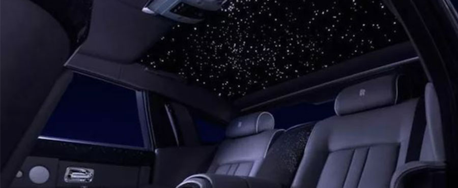 Rolls-Royce Phantom luminous starry roof