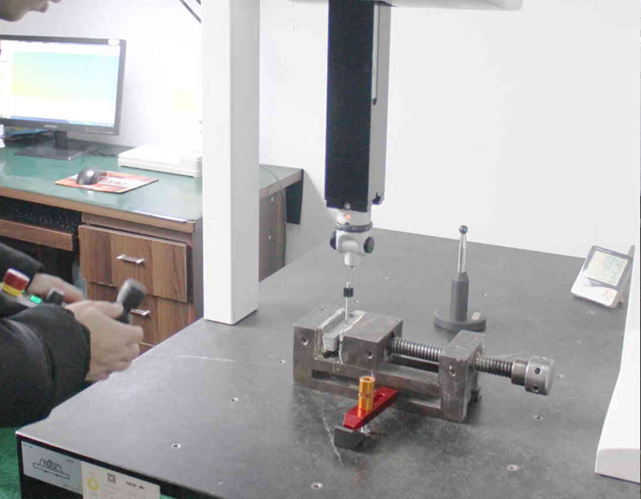 Method of measuring coaxiality with three coordinates(CMM)