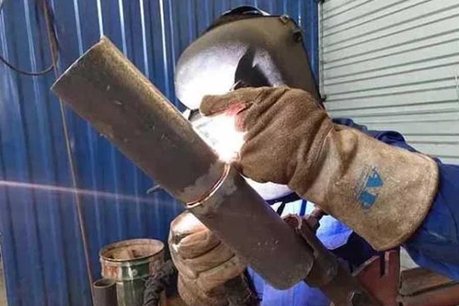 What factors affect the appearance of argon arc welding porosity?