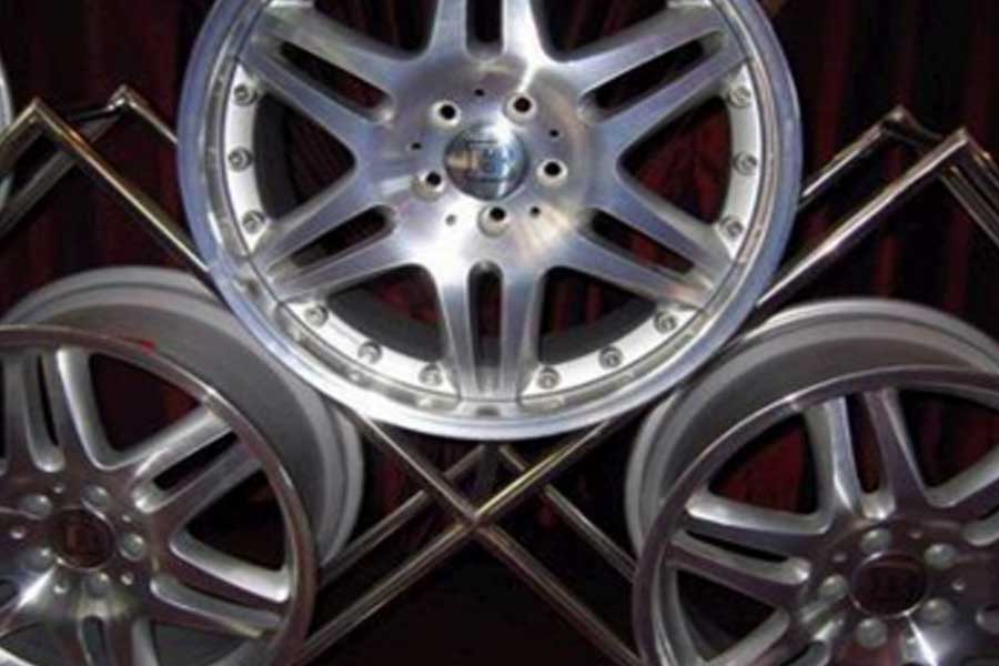 The electroplating process of aluminum wheels