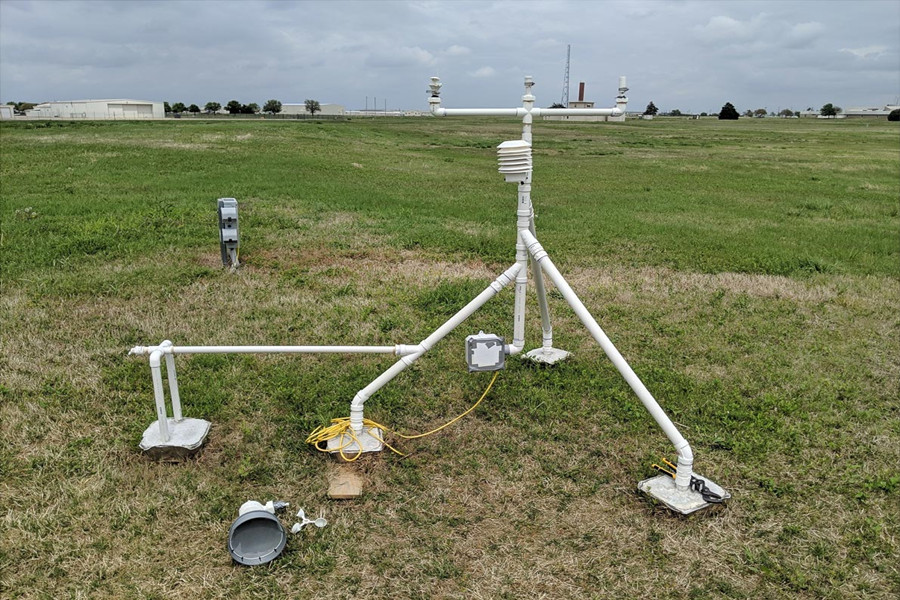 3D printed weather station get the most science with the least money