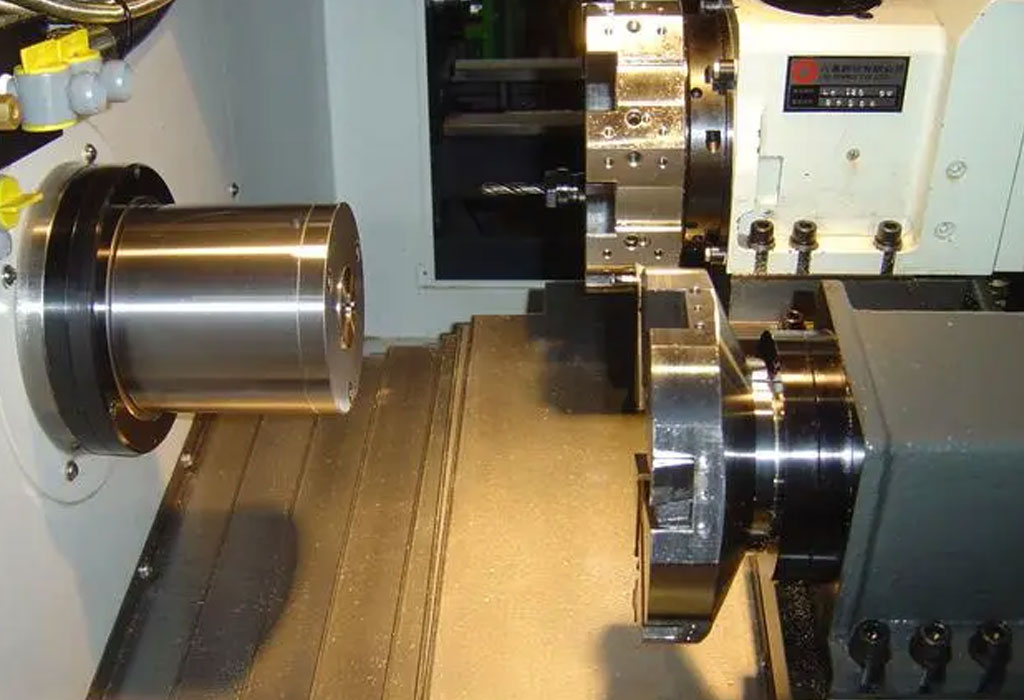  Different Types of Lathe Cutting Tools for Turning, Boring, Facing, Chamfering, and More Operations