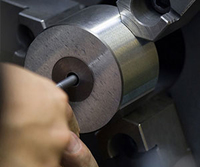 Small machining center groove processing considerations